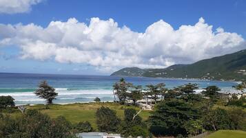 Vue sur la plage/lâocĂ©an