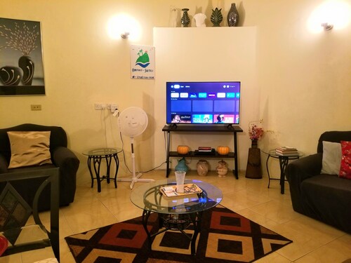 Comfort Suites - Three Bedroom Apartment