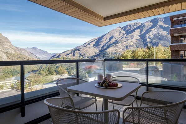 Apartment, 1 Bedroom, River View | Balcony view