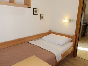2 bedrooms, free WiFi