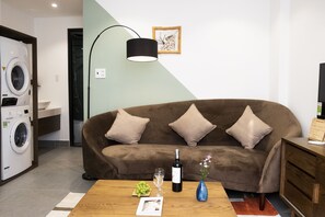 Superior Apartment, 1 Bedroom | Living room