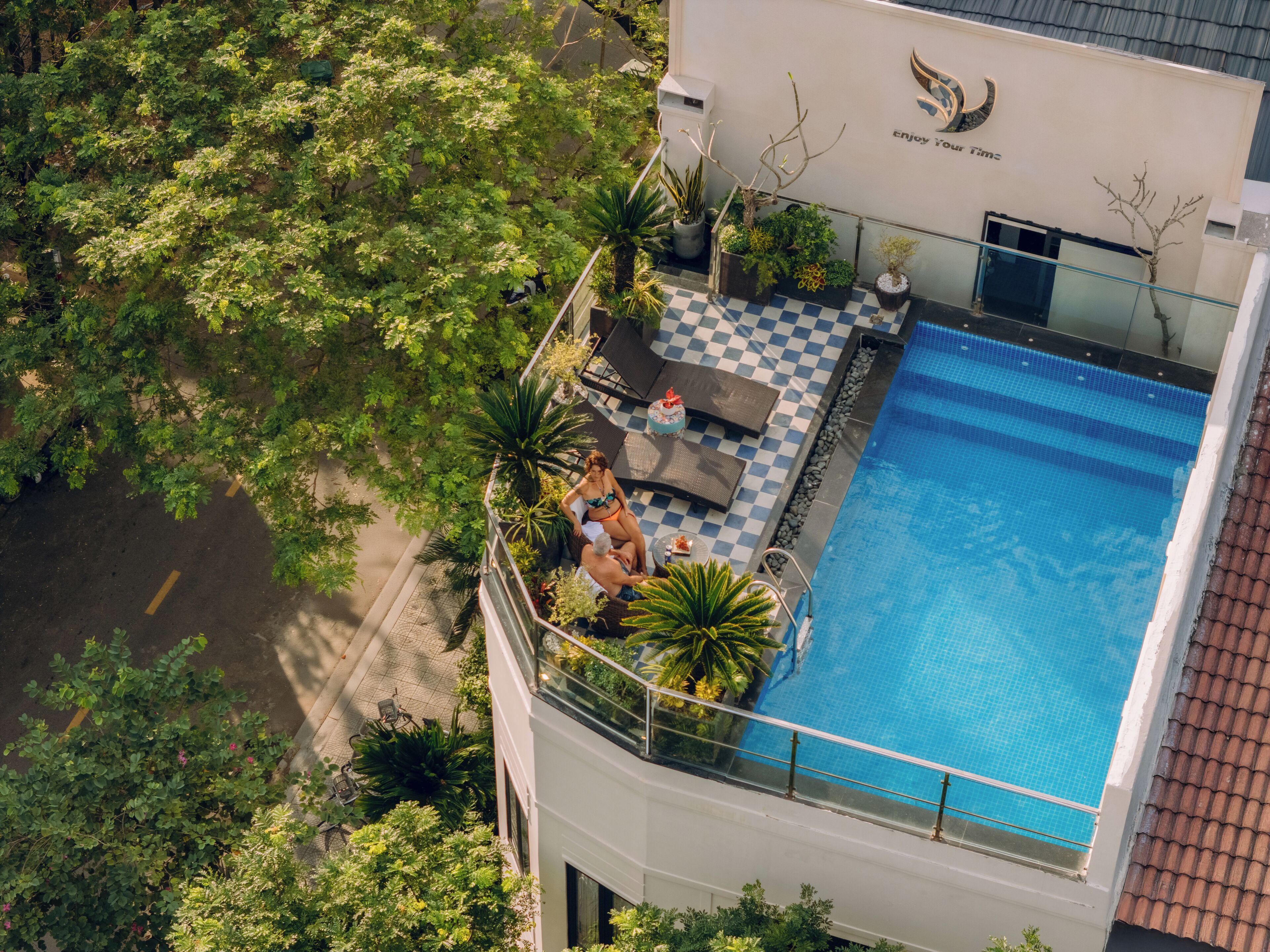 Kolam renang outdoor