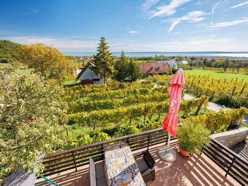 Stunning private villa for 4 people with WIFI, TV and terrace