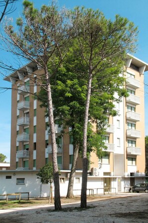 Esterni