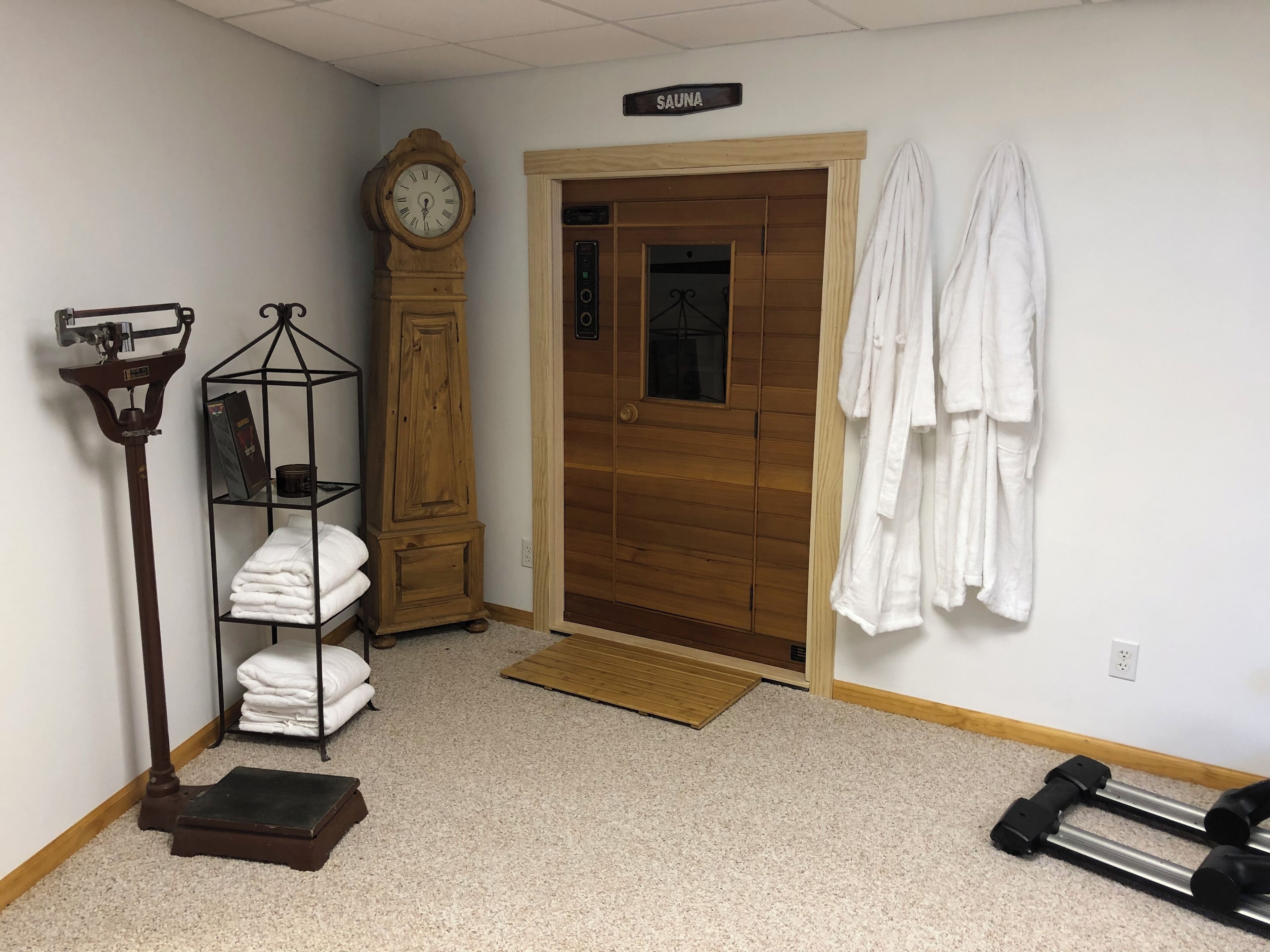 المنشأة من الداخل