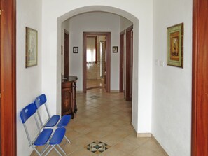 Interior - Wonderful villa for 6 guests with A/C, TV and patio (Siniscola)
