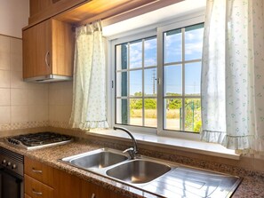 Microonde, forno, lavastoviglie, tostapane