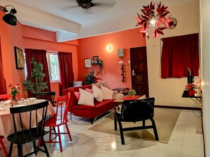 Design appartement | Woonruimte | Een ledtelevisie