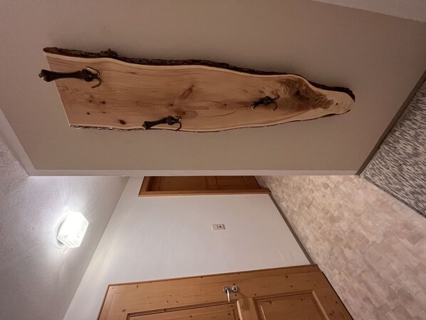 Interior - Cosy apartment in villa for 6 people with WIFI, TV, patio and pets allowed (Gasteg)