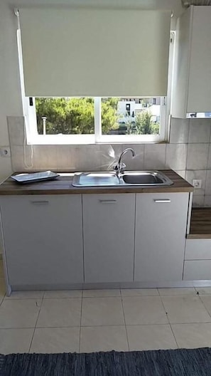 Apartment, Gartenblick | Eigene Kochnische | Mini-Kühlschrank, Herdplatte, Wasserkocher mit Kaffee-/Teezubehör