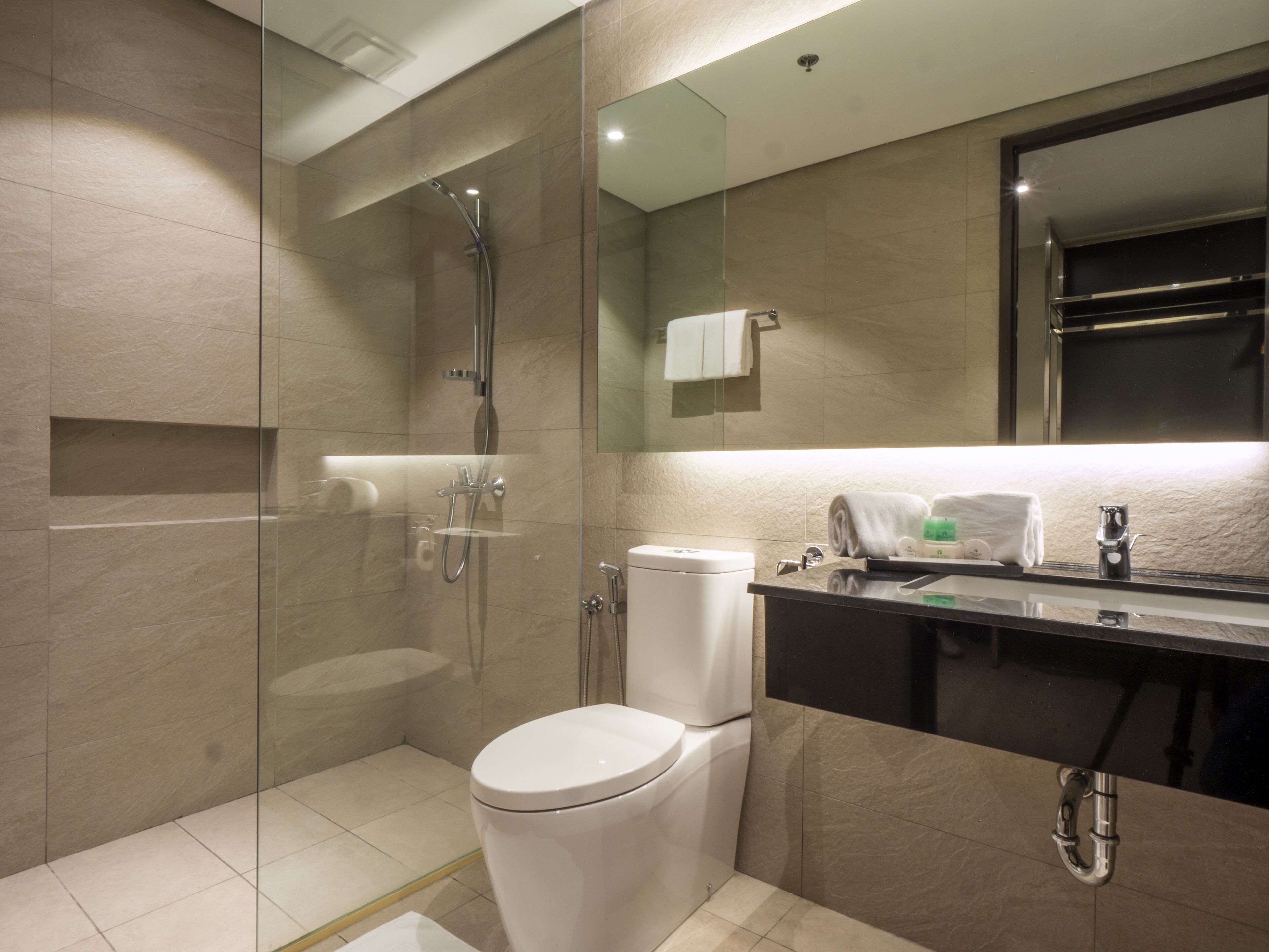 Shower, free toiletries, hair dryer, slippers