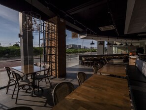 Restaurant - Sequoia Hotel Manila Bay (Parañaque)