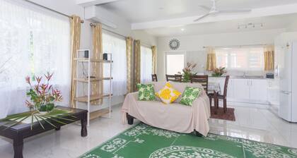 ASUZA VILLAS - In the heart of Town.