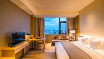 In-room safe, desk, laptop workspace, blackout drapes