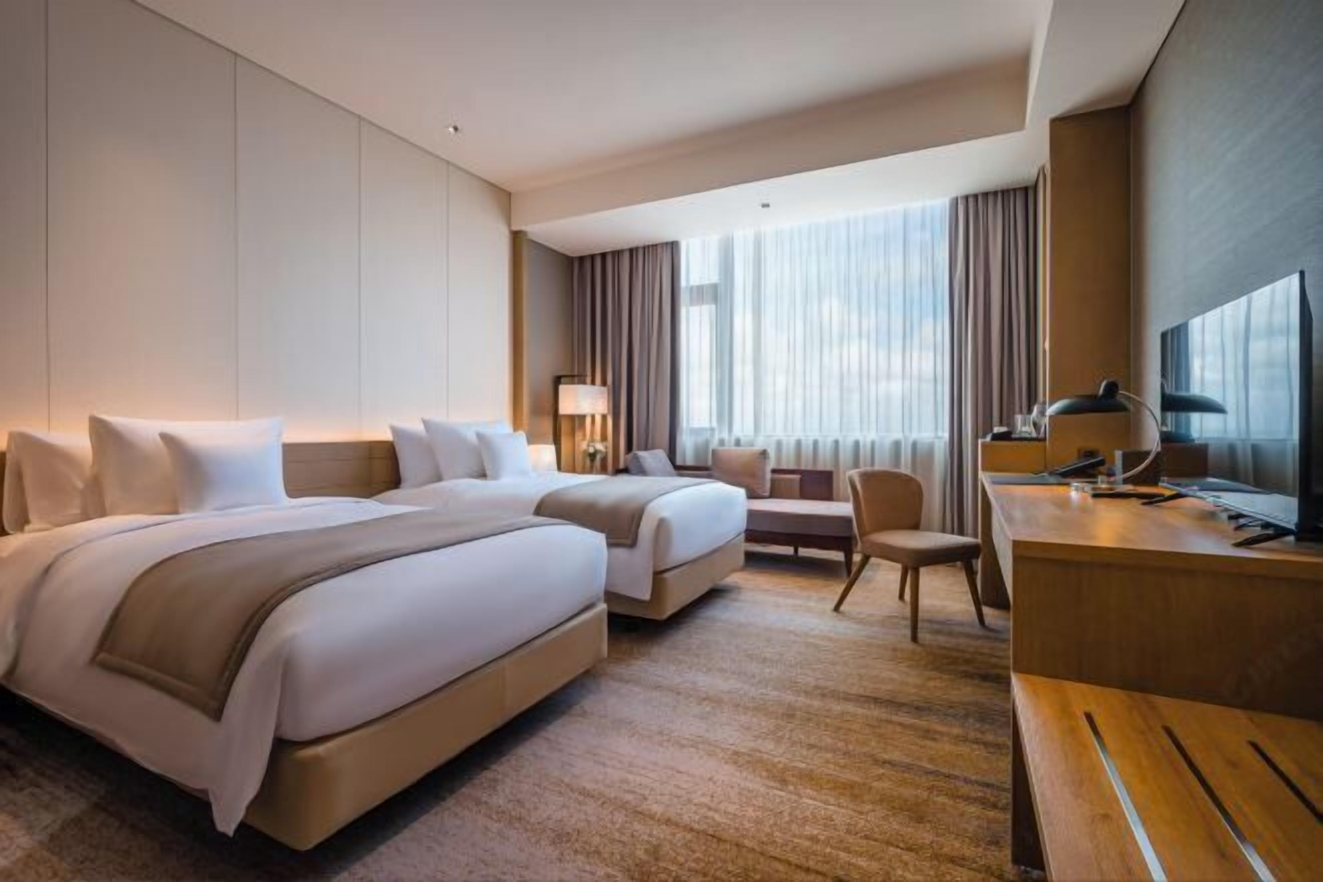 In-room safe, desk, laptop workspace, blackout drapes