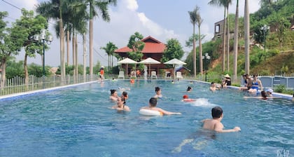 Yasmin Farm