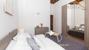 3 bedrooms, iron/ironing board, Internet, bed sheets