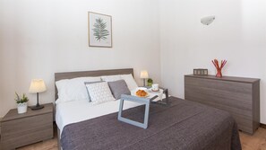 3 Schlafzimmer, Bügeleisen/Bügelbrett, Internetzugang, Bettwäsche