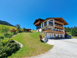 Exterior - Nice apartment for 4 guests with WIFI, TV and balcony (Wildschönau)