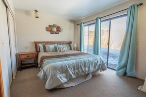 3 bedrooms, free WiFi, bed sheets