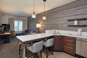 Suite, 1 Bedroom | Desk, laptop workspace, blackout drapes, iron/ironing board - Residence Inn by Marriott Sacramento Davis (Davis)