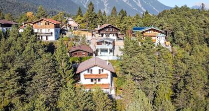 Angenehme Wohnung in einem Ferienhaus mit W-LAN, TV, Terrasse, Haustiere erlaubt und Panoramablick