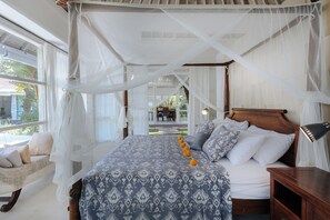 Villa, 1 Schlafzimmer, Poolblick | Zimmersafe, Schreibtisch, kostenloses WLAN, Bettwäsche