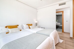 2 Schlafzimmer, Bügeleisen/Bügelbrett, Internetzugang, Bettwäsche