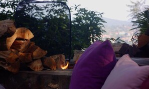 Terrace/patio - Kampala Forest Resort (KFR Lodge) (Kampala)