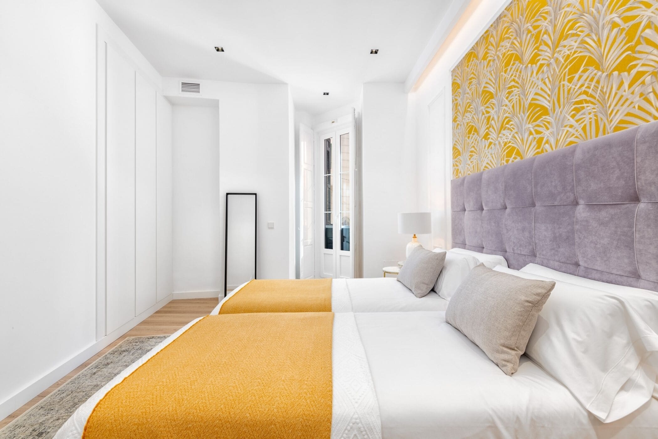 2 chambres, fer et planche à repasser, accès Internet, draps fournis