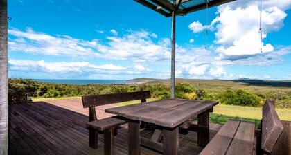 Angourie Vista - Angourie beach property that certainly delivers on views