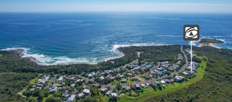 Angourie Vista - Angourie beach property that certainly delivers on views