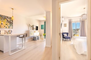 Iron/ironing board, free WiFi, bed sheets, wheelchair access - Penthouse in the center of La Cala and a step away from Playa! (La Cala de Mijas)