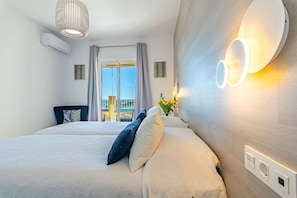 Iron/ironing board, free WiFi, bed sheets, wheelchair access
