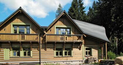 Nice apartment for 5 people with WIFI, TV, balcony and pets allowed