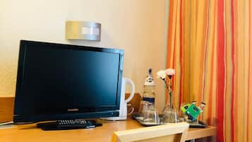 Individually decorated, individually furnished, desk, laptop workspace