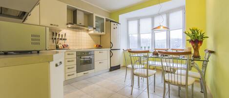 Appartamento Comfort, 2 camere da letto | Cucina privata | Bollitore elettrico