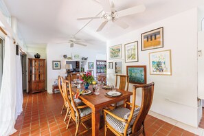 Dining - This stunning View Could Be Yours (West End)