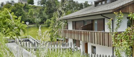 Fachada de la propiedad