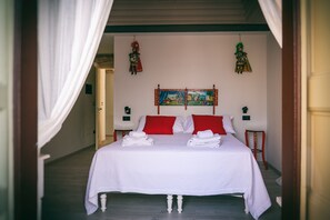 Comfort Double Room | Egyptian cotton sheets, premium bedding, down comforters - Fanny B&B (Catania)