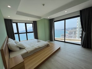 Beach/ocean view