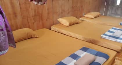 Du Gia Waterfall Hostel & Homestay