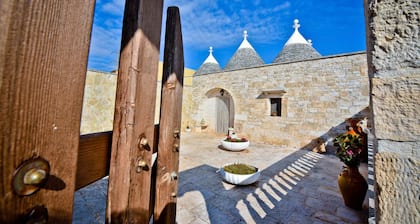 I Cinque Trulli with Swimming Pool