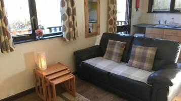 Chalet, 1 Bedroom | Living area | Flat-screen TV