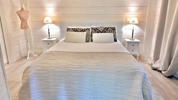 1 slaapkamer, reisbedje