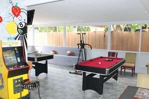 Game room - Lucky Charm 401 (Miami)