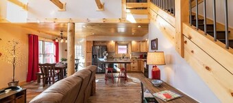 Just Built New Cabin In the Valley Year Round Access, The Barn Owl