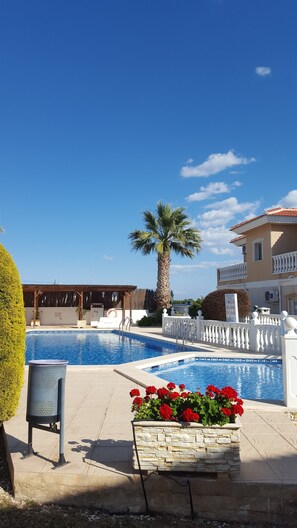 Outdoor pool, a heated pool