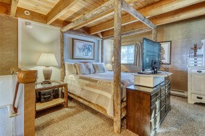 3 bedrooms, iron/ironing board, Internet, bed sheets