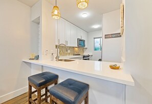 Fridge, microwave, oven, stovetop - Amazing Ocean/Beach Front, Pool Side, Ground Floor Remodeled 2 Bdr 2 Bath Condo  (Kihei)